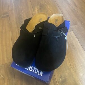 Birkenstock Men Black Suede Clogs